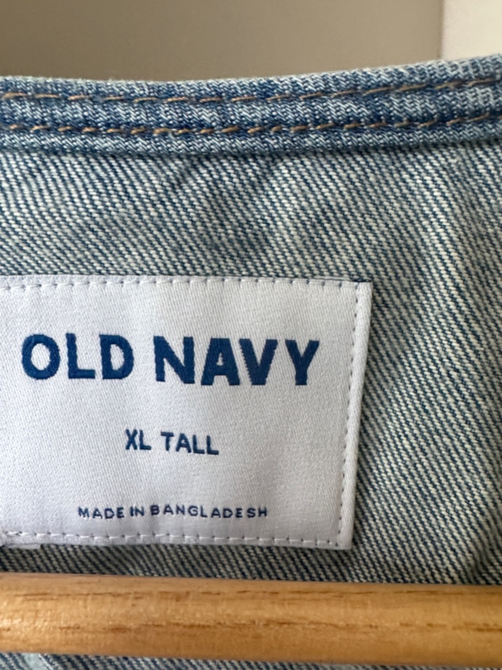 Old Navy Button-Front Denim Vest - Picture 2 of 2